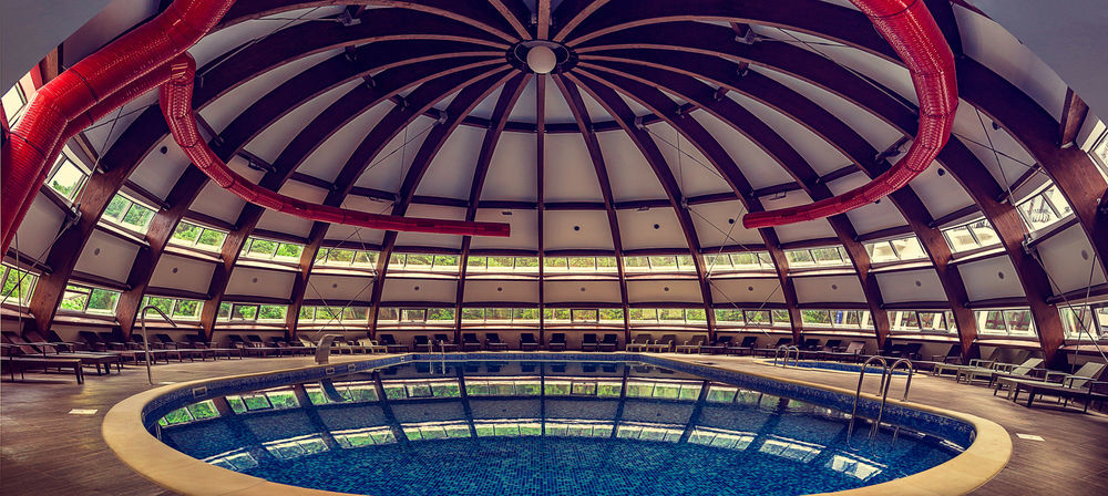 Perla Hotel Slănic-Moldova Eksteriør billede