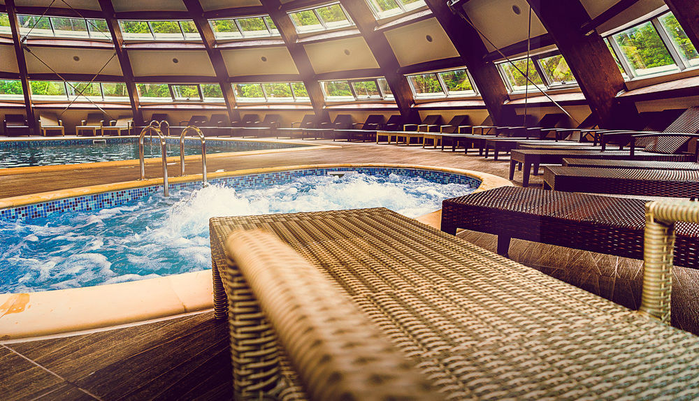 Perla Hotel Slănic-Moldova Eksteriør billede